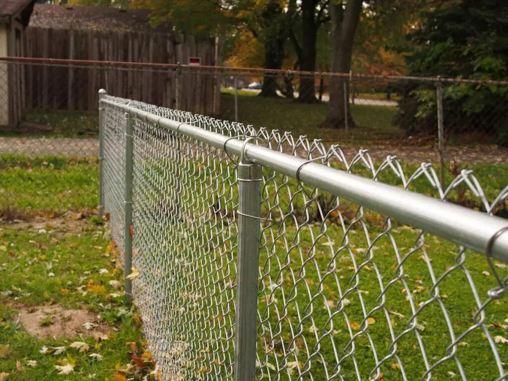 chain link fence