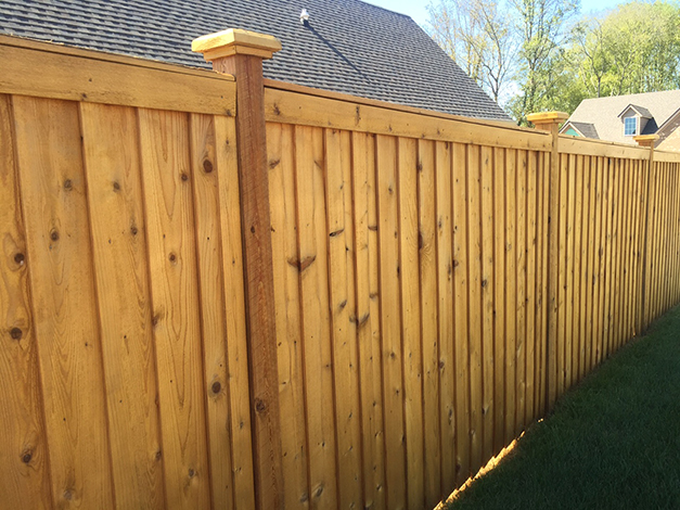 wood privacy fence in knoxville